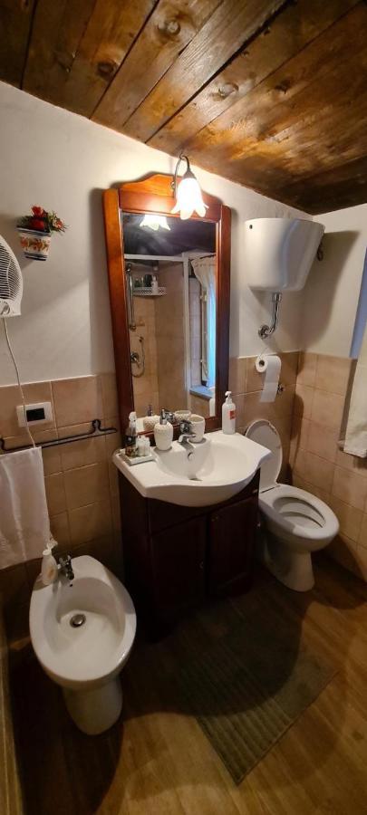 Edy House Lägenhet Castiglione In Teverina Exteriör bild
